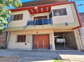 Departamento · 190m² · 2 Ambientes · 1 Cochera · Venta de Desarrollo 4 Deptos Ideal P/inversión