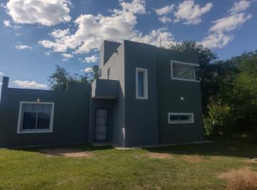 Casa · 100m² · 4 Ambientes · Casa en Venta en Bialet Masse con Vista y Apto Crédito Amplio Parque
