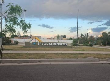 Terreno · 200m² · Lote en Venta. Luzuriaga Maipú Escritura