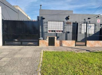 Casa · 100m² · 4 Ambientes · 1 Cochera · Venta Casa + Dto Pileta Paso del Rey Moreno