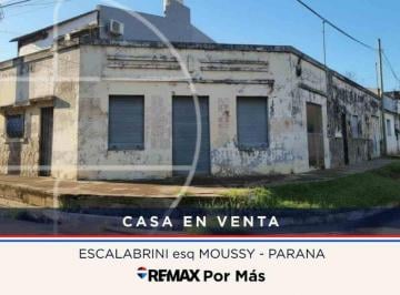 Casa · 196m² · 4 Ambientes · 1 Cochera · Zona Thompson Paraná, Oportunidad Para Desarrollo
