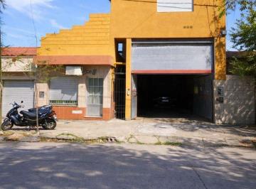 Bodega-Galpón · 438m² · Galpon Comercial + Departamento
