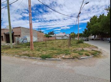 Terreno · 371m² · Venta Lote Esquina Excelente Ubicación