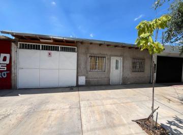 Casa · 150m² · 4 Ambientes · 2 Cocheras · Oportunidad en Calle Libertad – Lujan de Cuyo