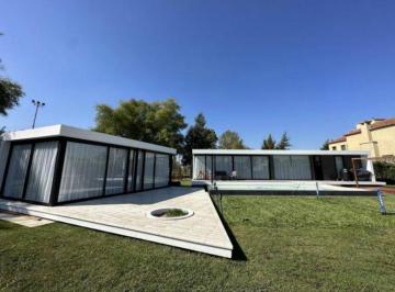 Casa · 200m² · 4 Ambientes · 2 Cocheras · Casa en Canning (Ezeiza)