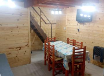 Casa · 90m² · 2 Ambientes · Cabaña en Alquiler Temporal - 1 Dormitorio 1 Baño - Mar del Plata