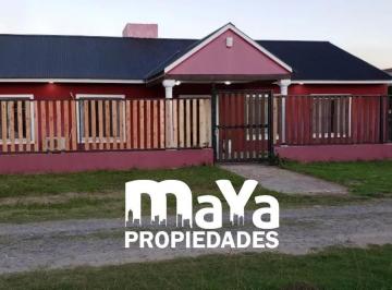 Casa · 223m² · 4 Ambientes · 2 Cocheras · Casa en Venta - Barrio Las Picadas