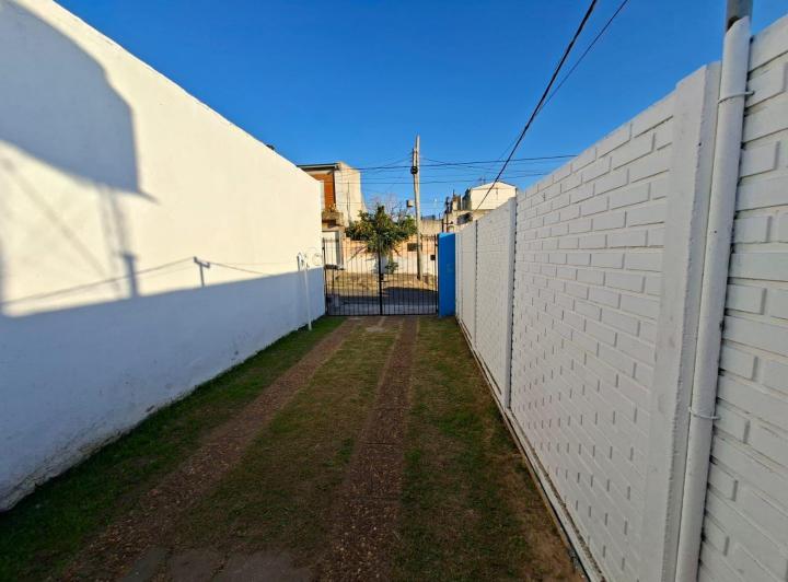 Casa · 4 Ambientes · 1 Cochera