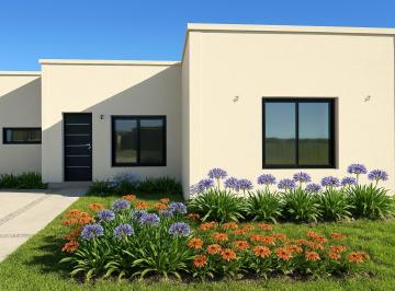 Casa · 86m² · 3 Ambientes · 2 Cocheras · Casa Moderna en Obra: Diseño y Confort - Precio Promocional