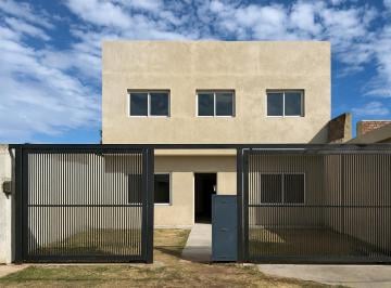 PH · 130m² · 4 Ambientes · 1 Cochera · Duplex Moderno con Jardin Privado - 130 m² Cubiertos + 100 m² de Parque