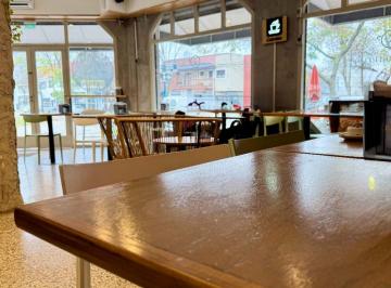 Fondo de comercio · 70m² · Venta Fondo de Comercio Cafetería Villa Primera