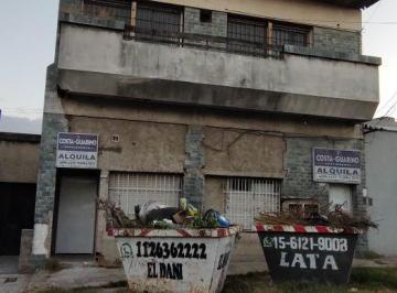 PH de 4 ambientes, La Matanza · PH de 4 Ambientes Al Frente en Primer Piso con Patio, Balcón y Terraza