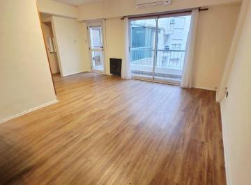 Departamento de 2 ambientes, Palermo · Semipiso 2 Ambientes con Balcón Terraza 60 m² - Guatemala 4230 Pza. Guadalupe $900.000