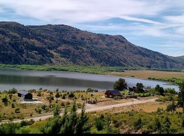 Casa  Venta USD 65.000 · Hermosa Propiedad Frente Al Lago