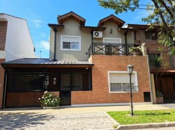 Casa · 180m² · 6 Ambientes · 2 Cocheras · Importante Propiedad en 2 Plantas con Depto 2 Ambientes, en Munro
