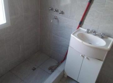 Casa · 65m² · 3 Ambientes · Casa en Venta - 2 Dorm. 1 Baño - 65 m² - Aguas Verdes