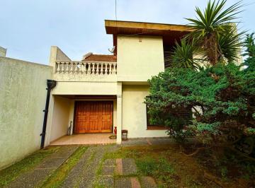 Casa · 166m² · 4 Ambientes · 2 Cocheras · Venta Casa 4 Ambientes Ituzaingo Norte