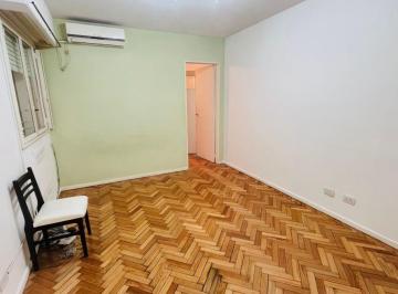 Departamento de 2 ambientes, Almagro · "Excelente Ubicacion" Diaz Velez 3758, 2 Amb Lateral. C/balcon Lavadero
