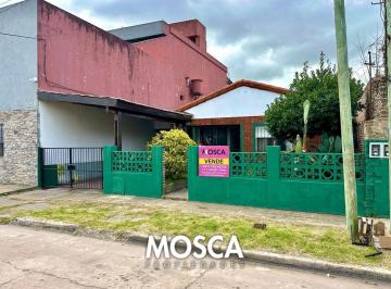 Casa · 68m² · 4 Ambientes · 1 Cochera · Casa en Venta en General Rodriguez Centro