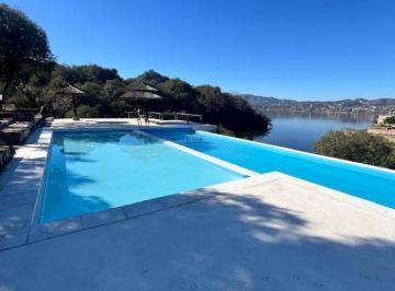 Departamento · 73m² · 3 Ambientes · 2 Cocheras · Departamento Amoblado en Alquiler en Villa Carlos Paz