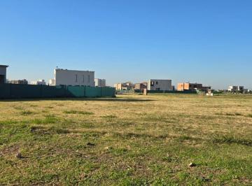 Terreno · 604m² · Lote en Venta en Barrio Village Joven Bella Vista