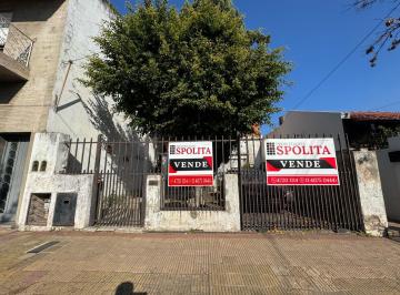 PH · 80m² · 4 Ambientes · 1 Cochera · PH en Villa Ballester