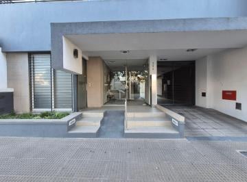 Departamento · 40m² · 2 Ambientes · Excelente 2 Amb, Muy Buena Ubicación en Banfield Este.
