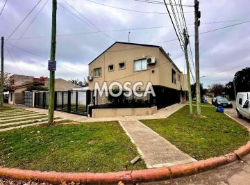 Departamento · 55m² · 2 Ambientes · 1 Cochera · Departamento Dos Ambientes con Cochera Moreno Centro