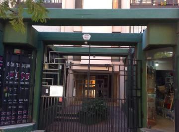 Departamento de 1 ambiente, Córdoba · San Juan 636 - Monoambiente C / Coc Integrada y Baño. - Reciclado Completo.