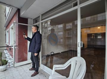 Departamento · 139m² · 4 Ambientes · Departamento en Centro · 4 Amb Frente, Balcón Amplio