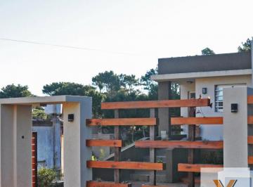 Casa · 170m² · 4 Ambientes · 2 Cocheras · Casa en Venta - 2 Dorm. 2 Baños - 390 m² - Pinamar