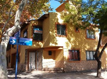 Departamento · 40m² · 2 Ambientes · Departamento en Alquiler en Calle Belgrano - Godoy Cruz. a m de Universidad Champagnat