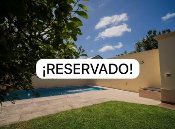 Casa · 380m² · 6 Ambientes · 3 Cocheras · Alquiler Casa con Parque y Pileta - Haedo Norte