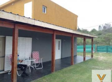 Casa · 120m² · 3 Ambientes · Casa en Venta - 2 Dorm. 2 Baños - Córdoba