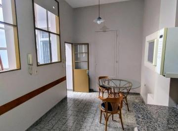 Departamento · 200m² · 6 Ambientes · Departamento en Venta - 5 Dorm. 3 Baños - Monserrat