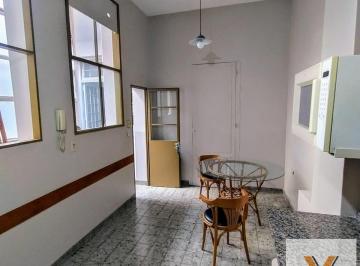 Departamento · 200m² · 6 Ambientes · Departamento en Venta - 5 Dorm. 3 Baños - Monserrat