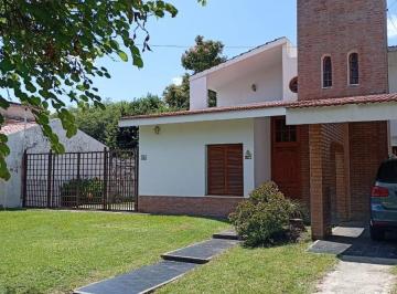 Casa · 247m² · 8 Ambientes · 2 Cocheras · Venta Casa 5dorm Pileta Marques de Sobremonte Cba