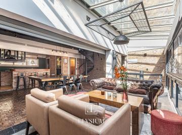 Casa · 180m² · 3 Ambientes · Alquiler Casa/oficina de 290 m² con Pileta y Parrilla en Terraza Privada, Amoblada en Recoleta!