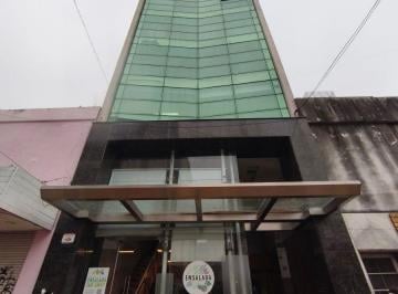 Oficina comercial de 3 ambientes, La Plata · Alquiler Oficina 100 m² Moderna C/parque - 48 E/12 y 13 - La Plata