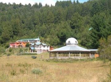 Campo · 200m² · 5 Ambientes · 2 Cocheras · Fracción de 1,3 Hs, a 15 Minutos de El Bolson, Casa y Sum