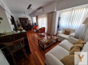 Departamento · 124m² · 4 Ambientes · 1 Cochera · Departamento en Venta - 3 Dorm. 3 Baños - 124 m² - Ramos Mejia
