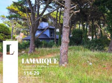 Terreno · 600m² · Lote en Barrio Lasalle Muy Cerca del Mar. Pinamar Norte. Sobre Av del Libertador