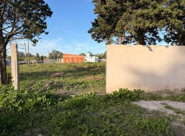 Terreno , La Plata · Venta Terreno 350 m² en Barrio Semi Cerrado – Olmos, La Plata