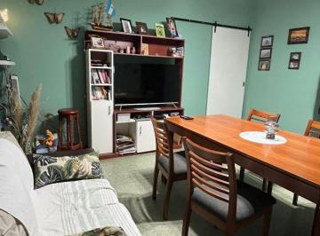 Casa de 3 ambientes, Morón · Casa en Venta con Amplio Terreno