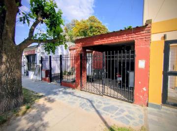 Casa · 117m² · 5 Ambientes · 1 Cochera · Alquiler Casa 3 Dorm. a m de Av Richieri