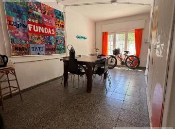 Casa · 150m² · 3 Ambientes · 1 Cochera · Venta de Casa 2 Dorm. Céntrica, General Roca, Rio Negro