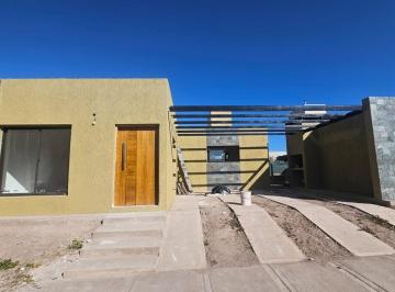 Casa · 120m² · 4 Ambientes · 2 Cocheras · Venta Casa 3 Dor. Barrio Privado Vista Oliva Maipu