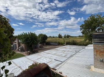 Quinta vacacional en Venta de 4 ambientes · Finca en Venta - 3 Dorm. 2 Baños - General Alvear