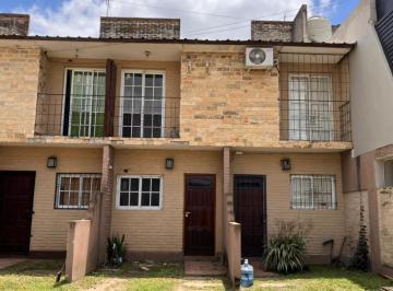 Departamento · 60m² · 3 Ambientes · 1 Cochera · Departamento en Camino de Sirga