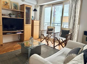 Departamento · 40m² · 2 Ambientes · Dos Ambientes en Alquiler en Av Sta. Fe y Callao, Recoleta. 40 m². Luminoso y Silencioso.